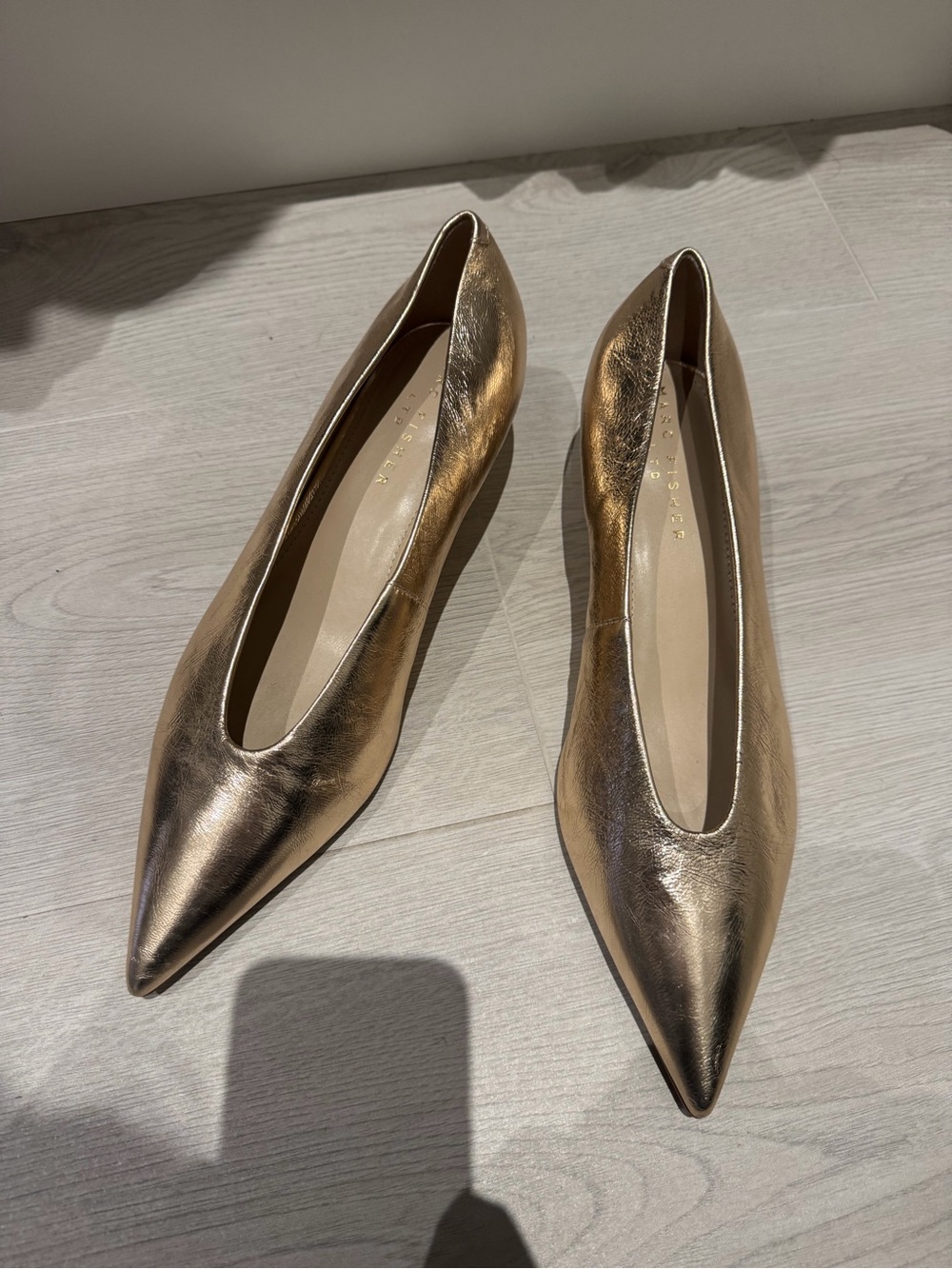 Marc Fisher Metallic Gold Pointed heels
